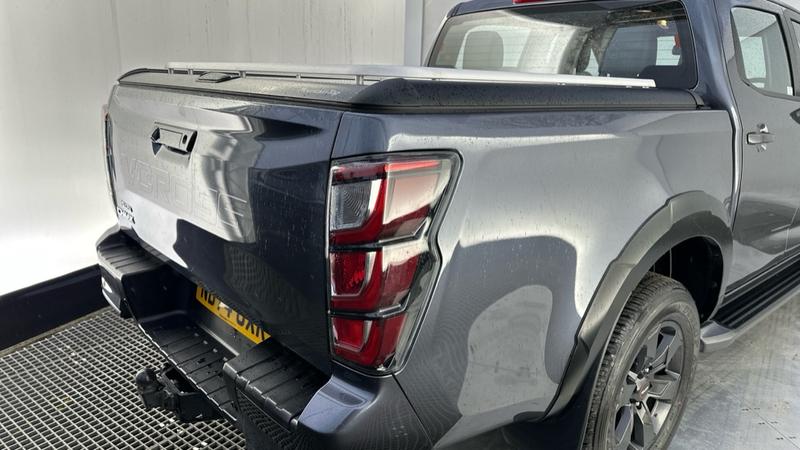 Used Isuzu D-Max 2024 for sale - 77286362: Photo 35