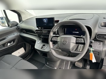 Used Citroen Berlingo 2025 for sale - 76196441: Photo