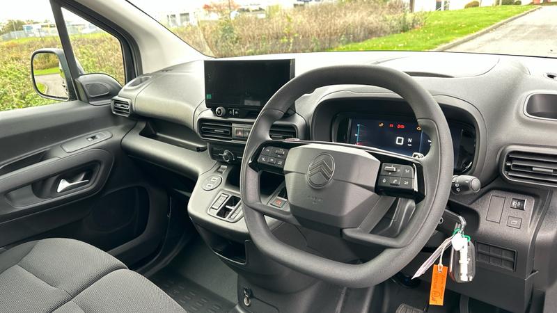 Used Citroen Berlingo 2025 for sale - 76244788: Photo 2