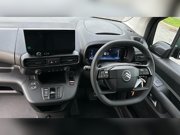 Used Citroen Berlingo 2025 for sale - 76244788: Photo