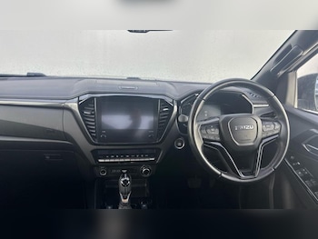 Used Isuzu D-Max 2024 for sale - 77804427: Photo