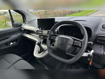 Used Citroen Berlingo 2025 for sale - 76244787: Photo