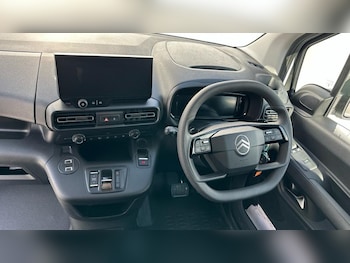 Used Citroen Berlingo 2025 for sale - 75713179: Photo