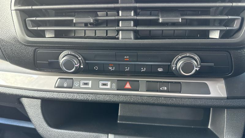 Used Peugeot Expert 2026 for sale - 77462533: Photo 35