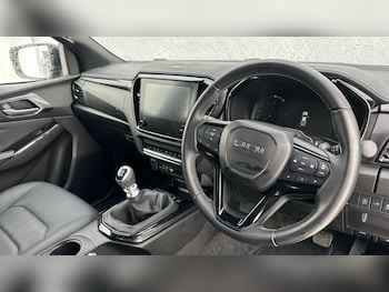 Used Isuzu D-Max 2025 for sale - 76866931: Photo