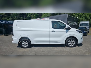 Used Ford Transit Custom 2024 for sale - 79170236: Photo