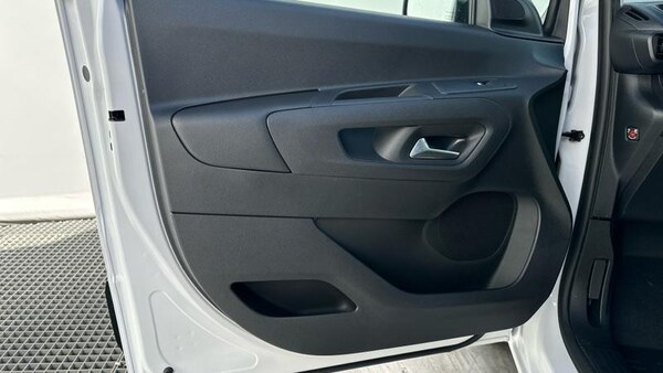 Used Citroen Berlingo 2025 for sale - 75713195: Photo 21