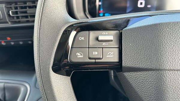 Used Citroen Berlingo 2025 for sale - 75713195: Photo 37