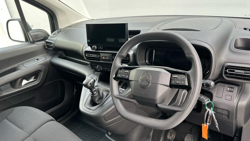 Used Citroen Berlingo 2025 for sale - 76222696: Photo 2