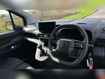 Used Citroen Berlingo 2025 for sale - 76244840: Photo