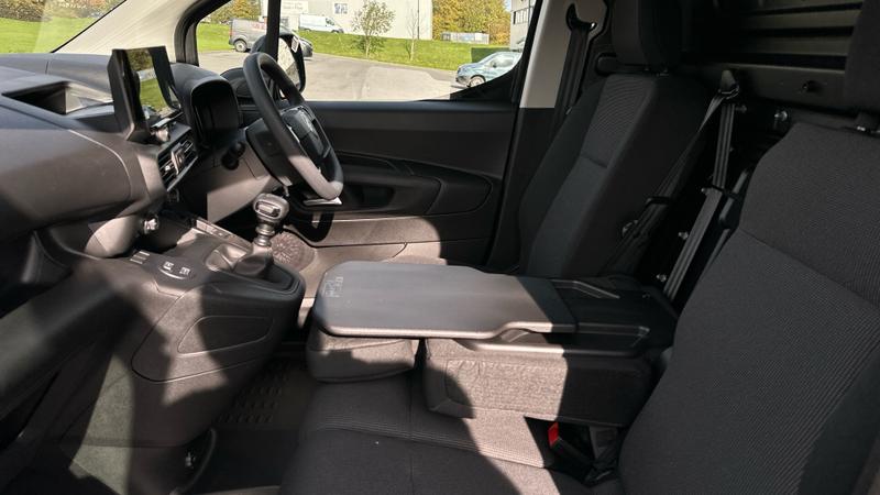 Used Citroen Berlingo 2025 for sale - 76244840: Photo 30