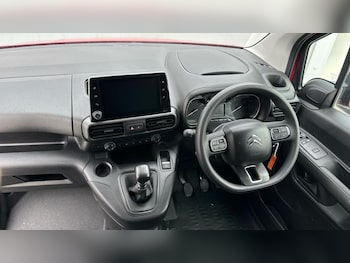 Used Citroen Berlingo 2021 for sale - 77804606: Photo