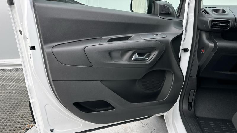 Used Citroen Berlingo 2025 for sale - 76184513: Photo 28