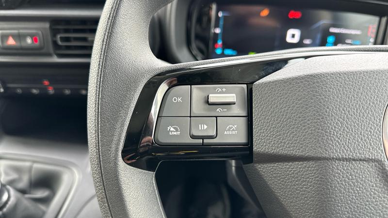 Used Citroen Berlingo 2025 for sale - 76184513: Photo 41