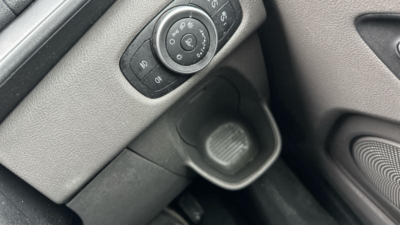 Vehicle 29