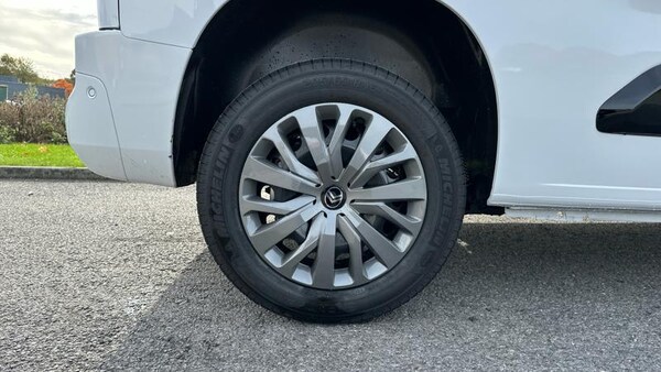 Used Citroen Berlingo 2025 for sale - 76255391: Photo 21
