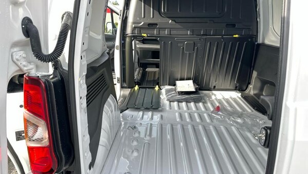 Used Citroen Berlingo 2025 for sale - 76255391: Photo 30