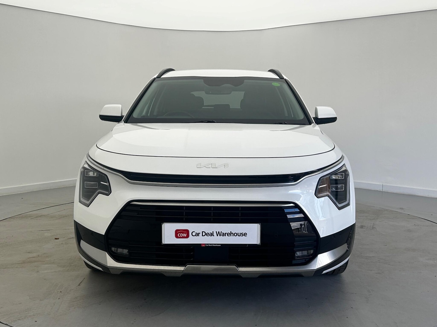 Used Kia Niro 2024 for sale - 78098576: Photo 2