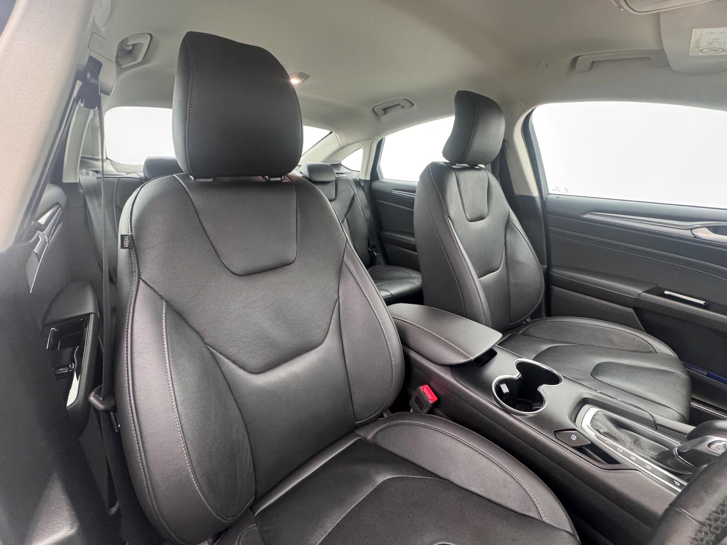 Used Ford Mondeo 2021 for sale - 76957396: Photo 10