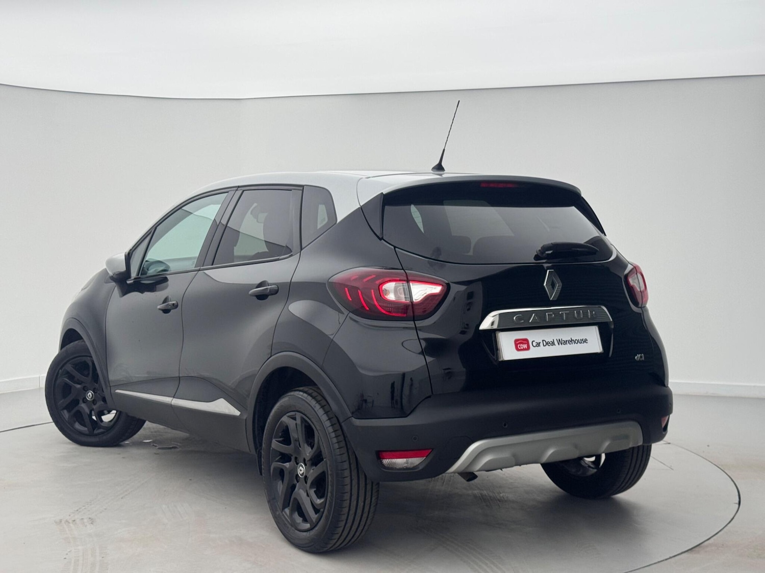 Used Renault Captur 2018 for sale - 78222789: Photo 3