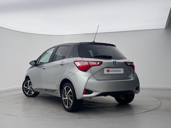 Used Toyota Yaris 2020 for sale - 76904908: Photo