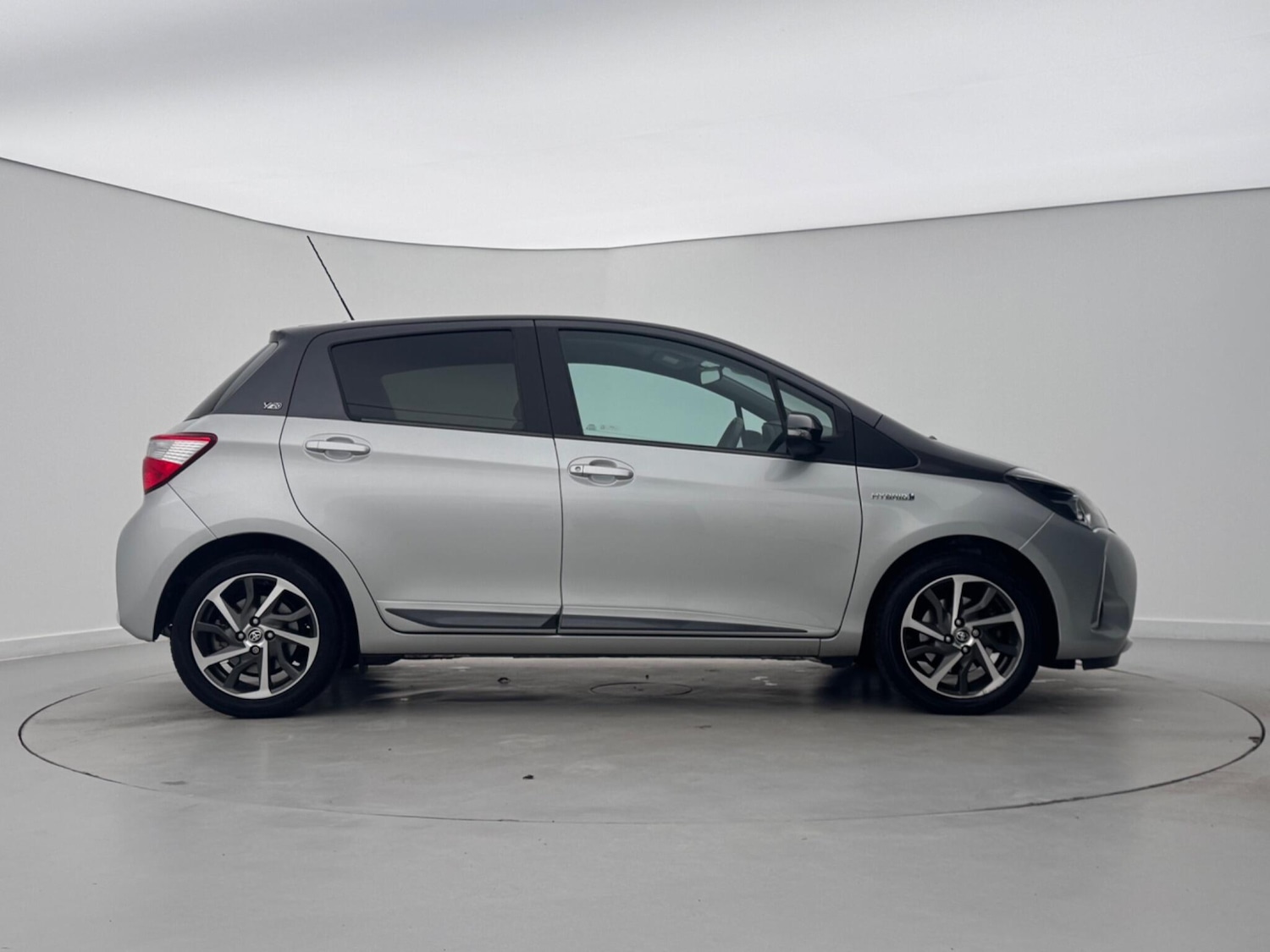 Used Toyota Yaris 2020 for sale - 76904908: Photo 7