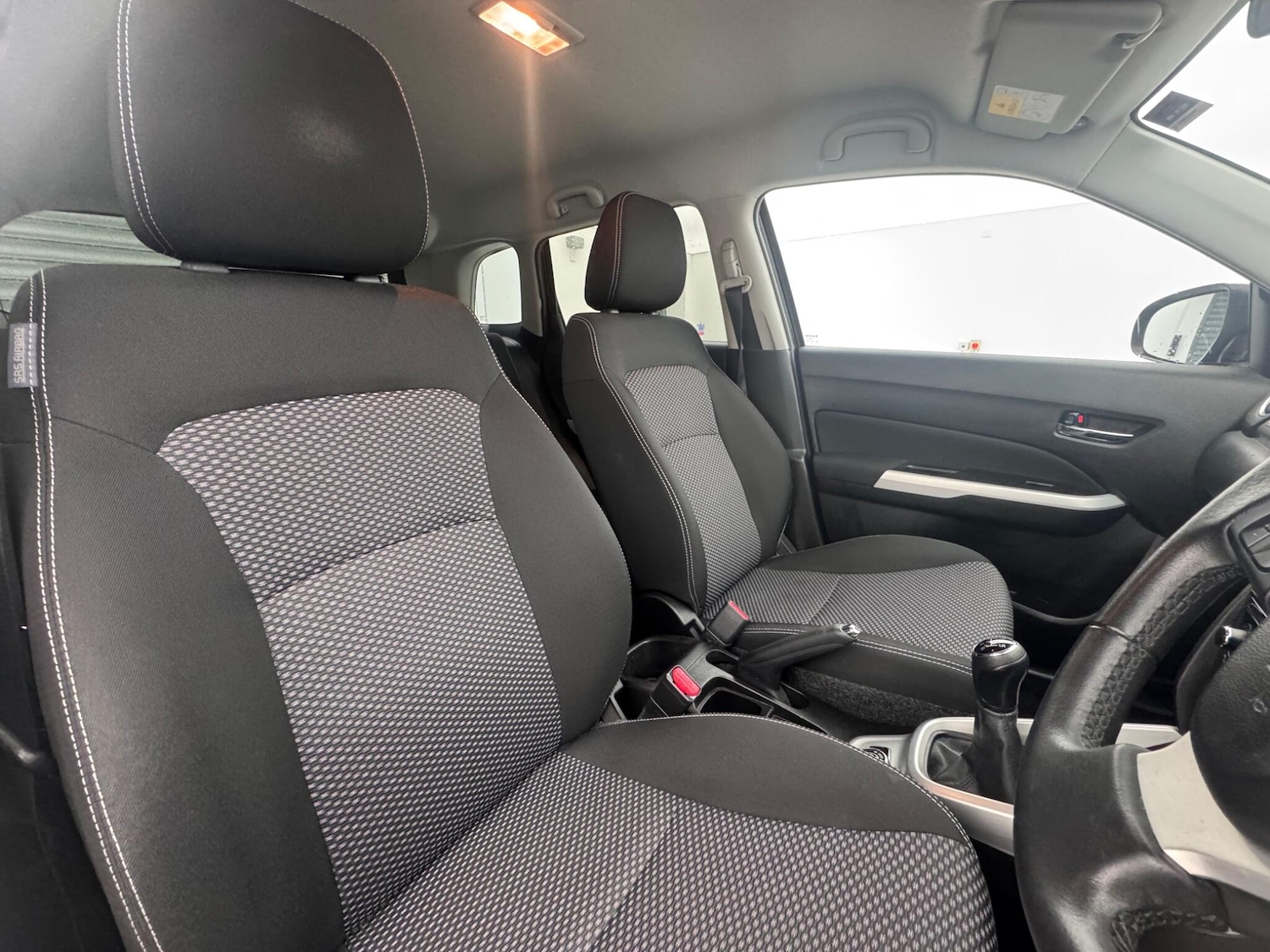 Used Suzuki Vitara 2017 for sale - 77124914: Photo 9