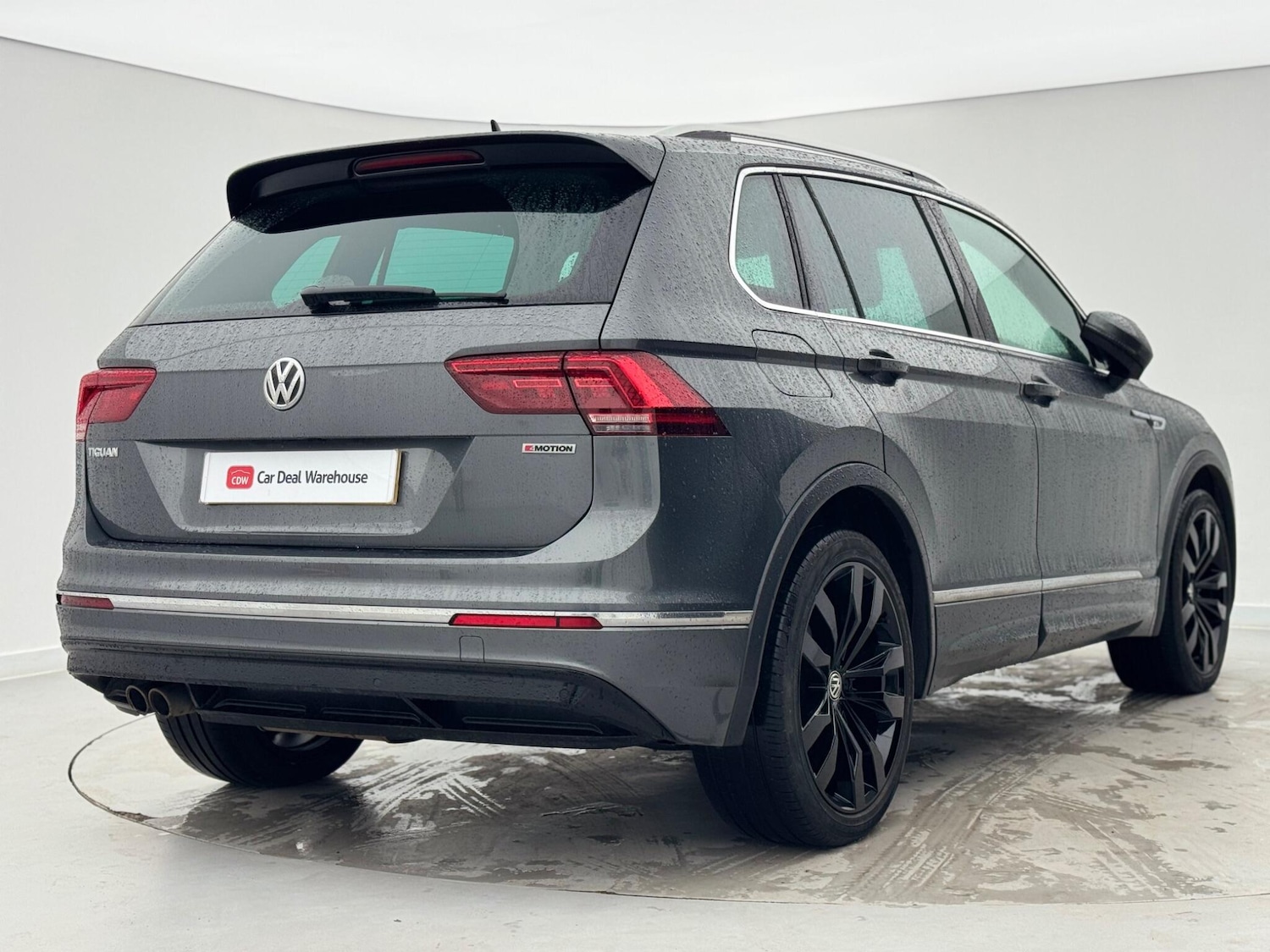 Used Volkswagen Tiguan 2019 for sale - 77446198: Photo 8