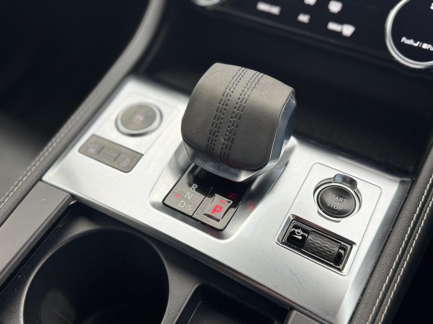 Used Jaguar F-Pace 2021 for sale - 76680821: Photo 10