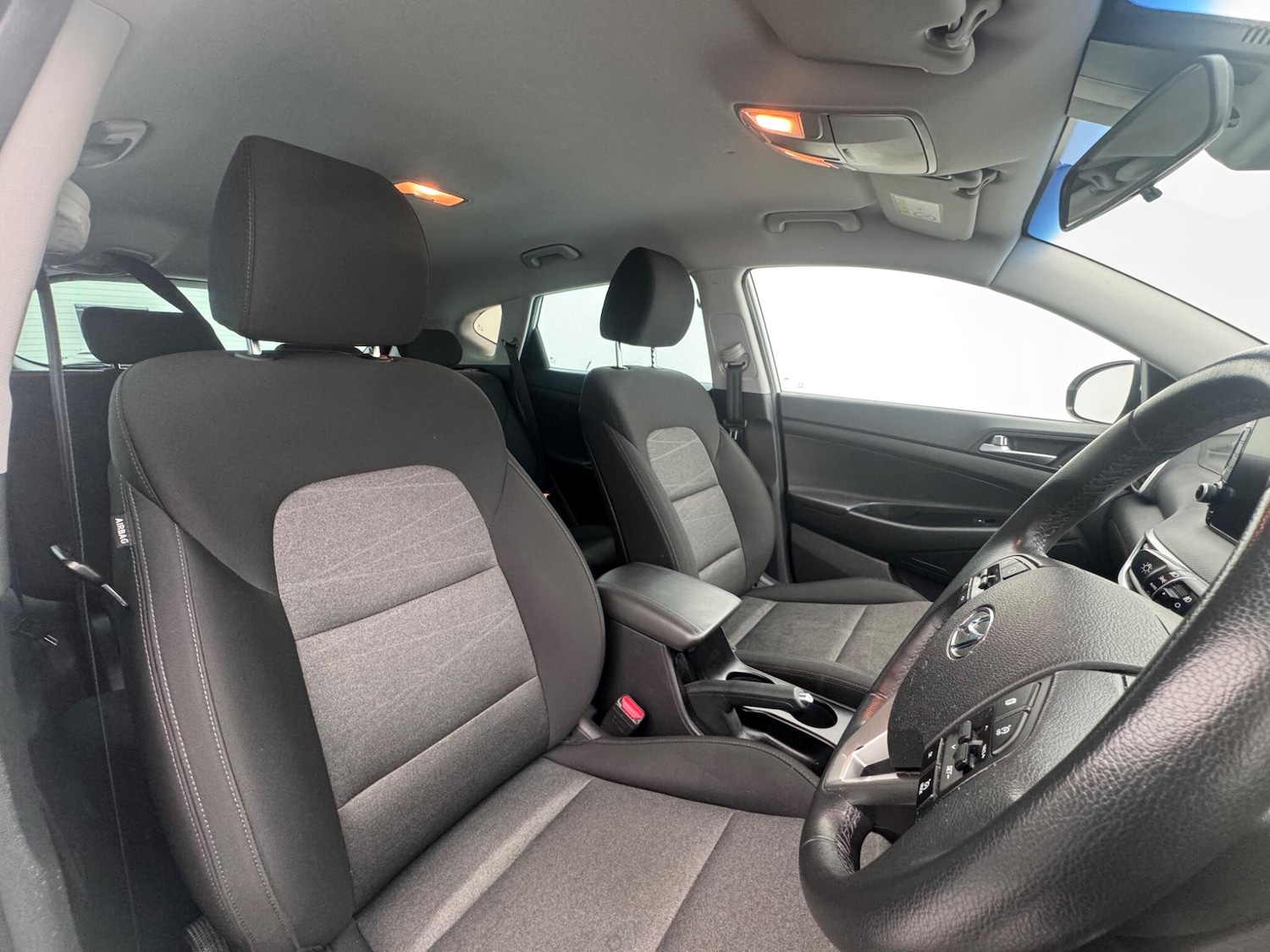 Used Hyundai TUCSON 2019 for sale - 76673822: Photo 9