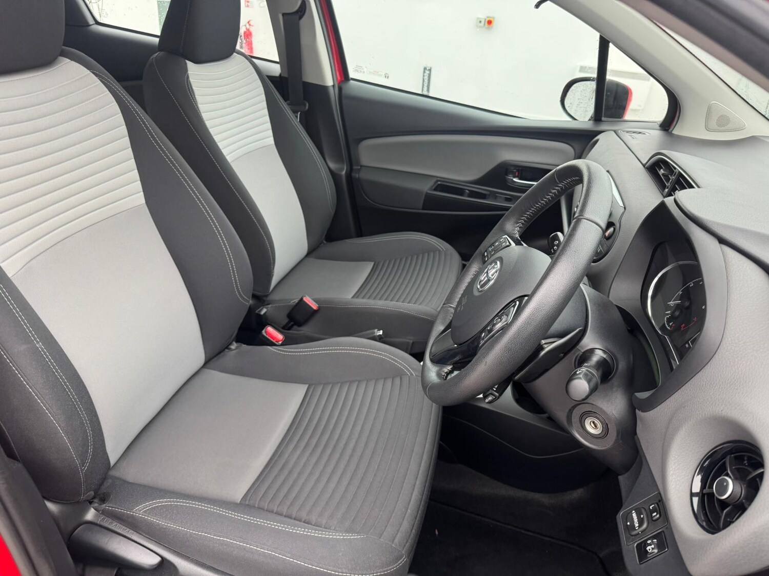 Used Toyota Yaris 2020 for sale - 77498349: Photo 10