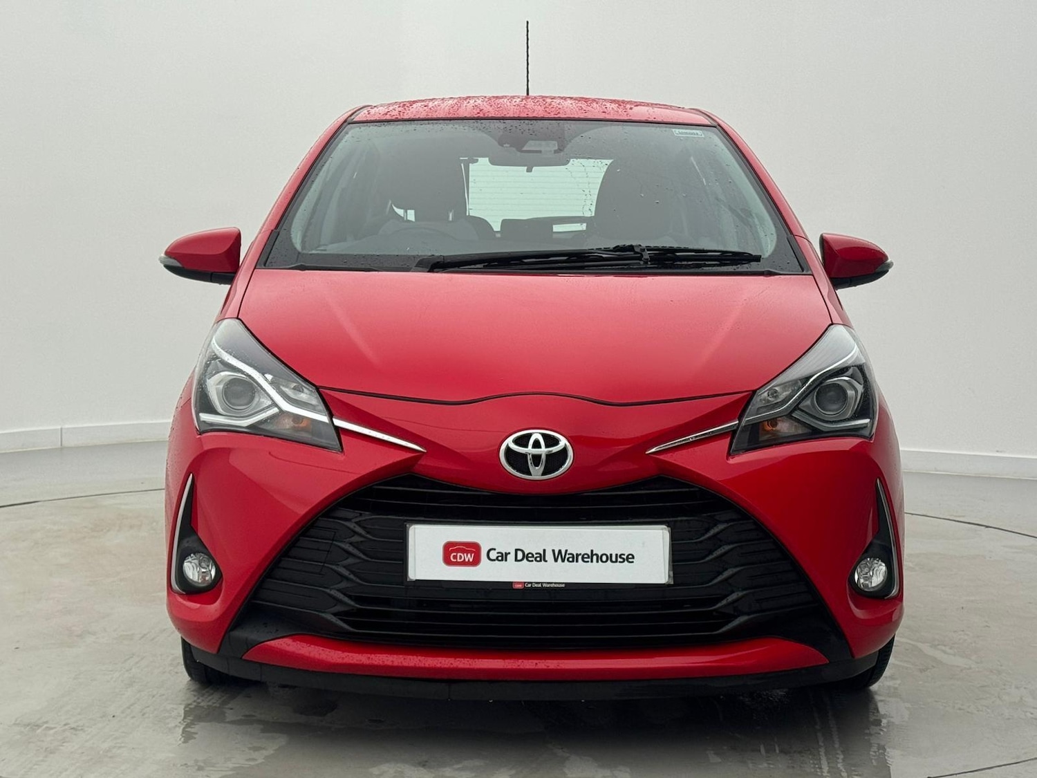 Used Toyota Yaris 2020 for sale - 77498349: Photo 2