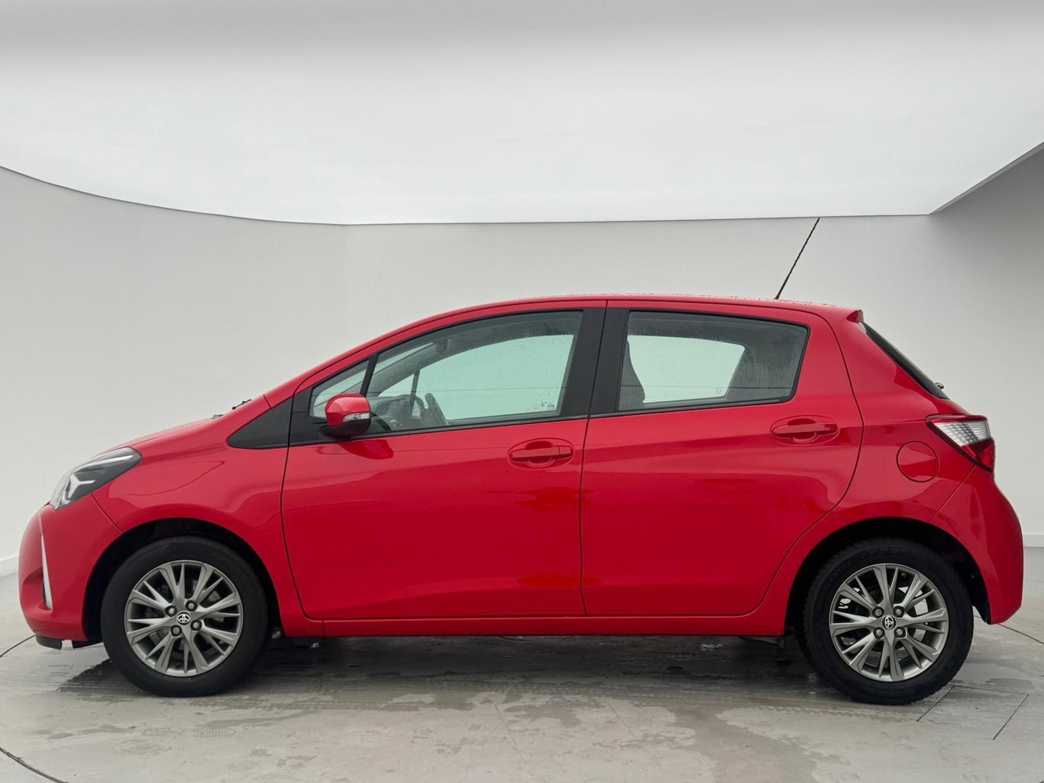 Used Toyota Yaris 2020 for sale - 77498349: Photo 5