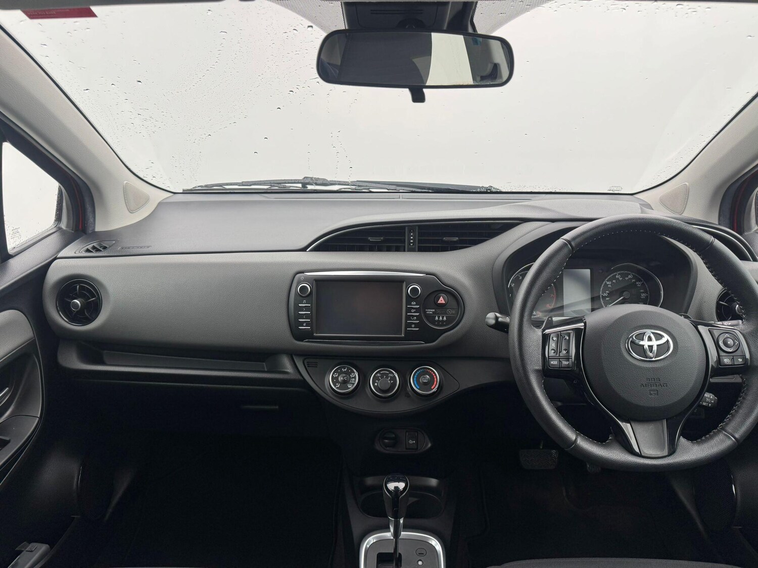 Used Toyota Yaris 2020 for sale - 77498349: Photo 7