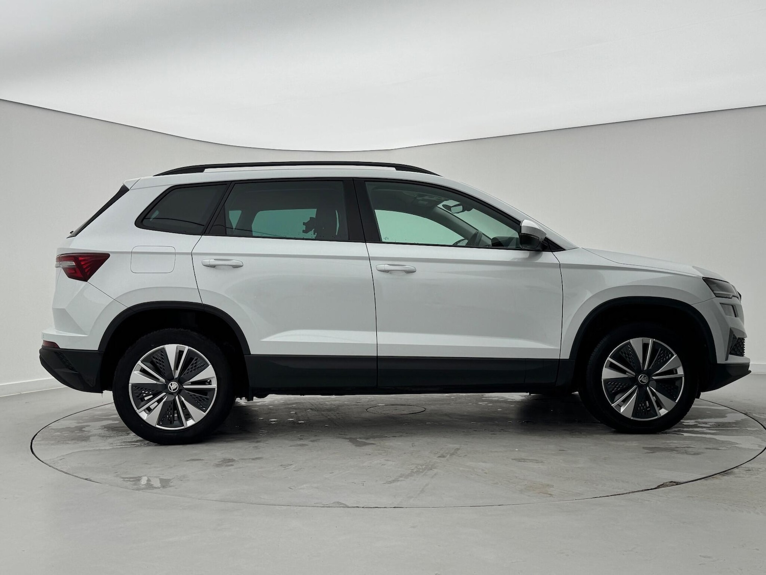 Used Skoda Karoq 2022 for sale - 77167959: Photo 8