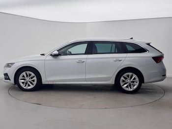 Used Skoda Octavia 2023 for sale - 78222779: Photo