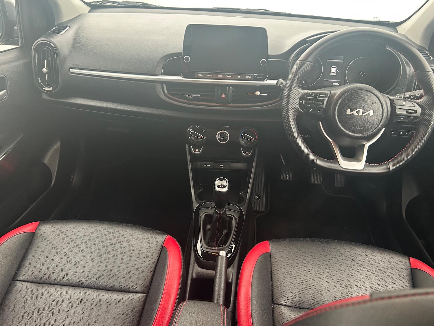 Used Kia Picanto 2023 for sale - 76693265: Photo 8