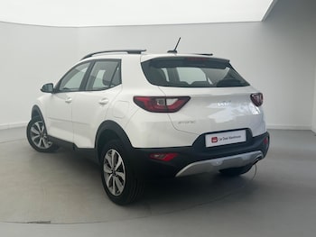 Used Kia Stonic 2023 for sale - 77962205: Photo