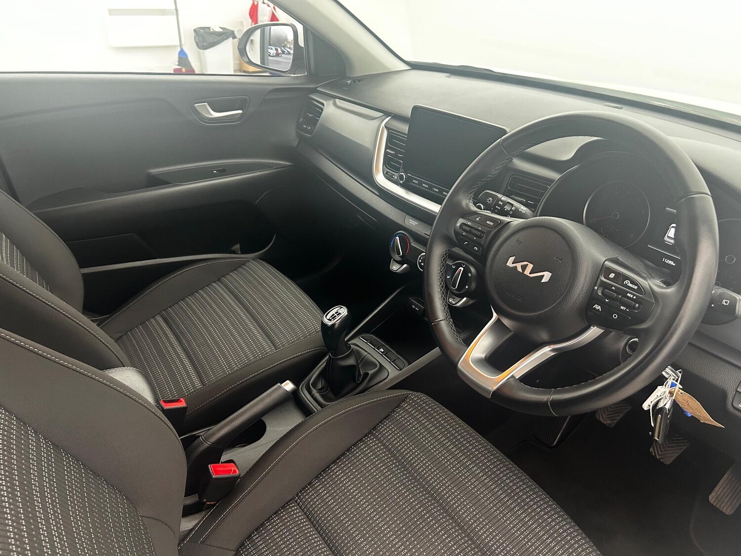 Used Kia Stonic 2023 for sale - 77962205: Photo 9