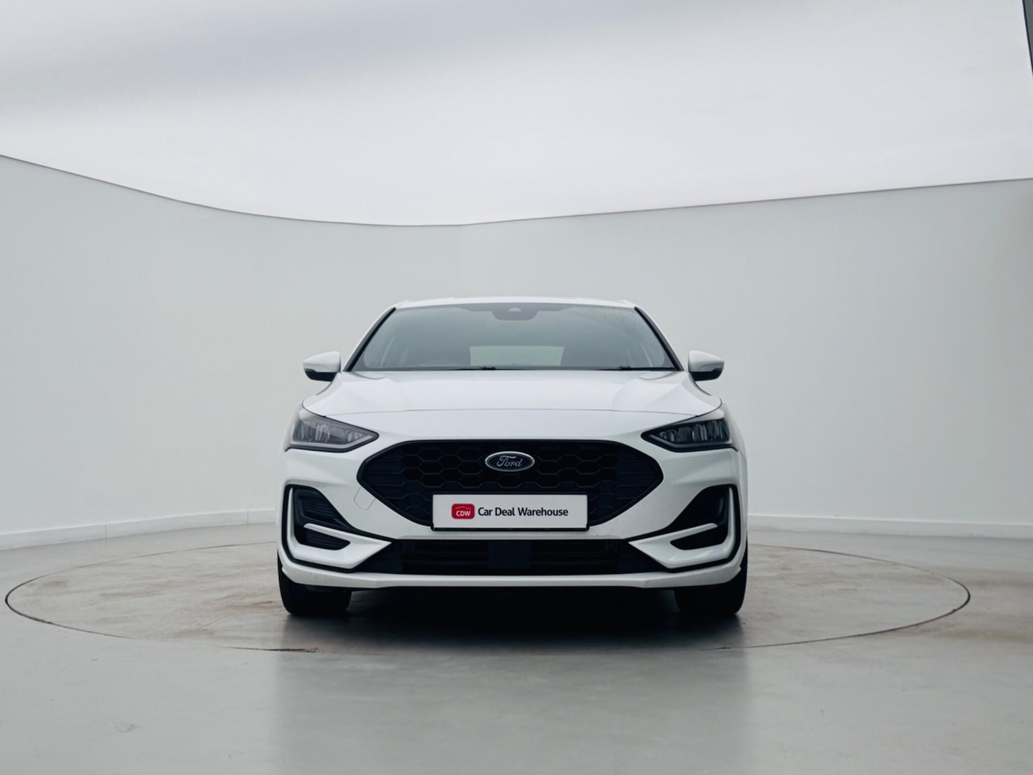 Used Ford Focus 2025 for sale - 76679619: Photo 2