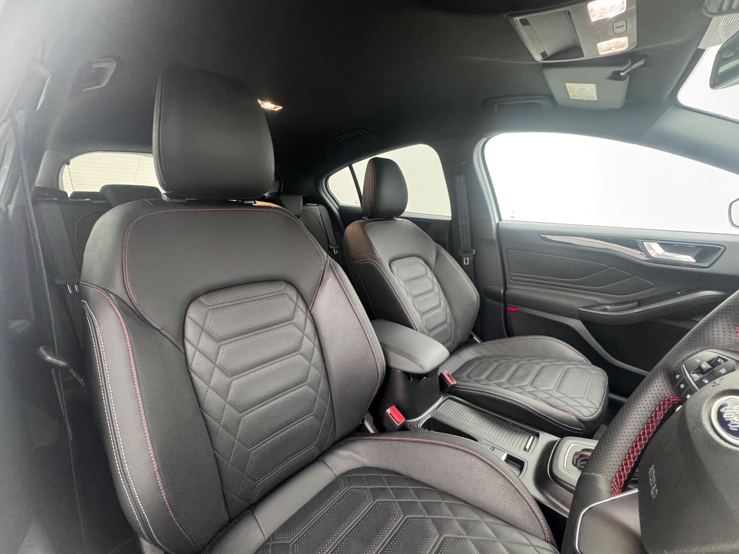 Used Ford Focus 2025 for sale - 76679619: Photo 8