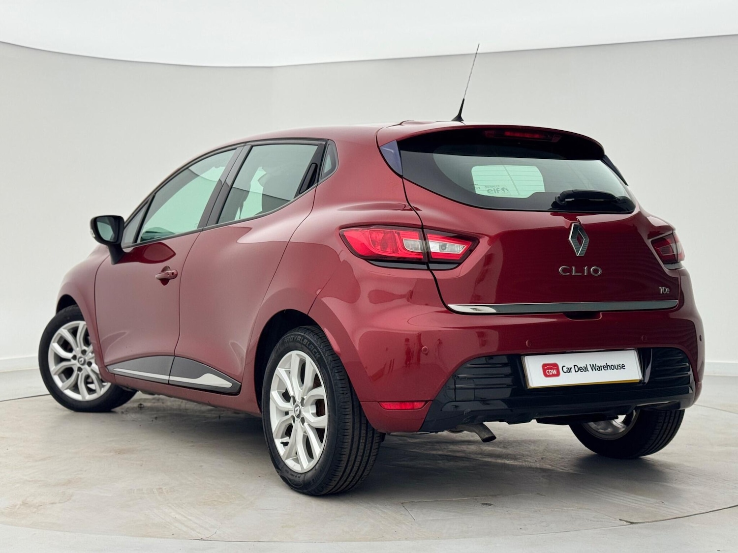 Used Renault Clio 2016 for sale - 76673418: Photo 4