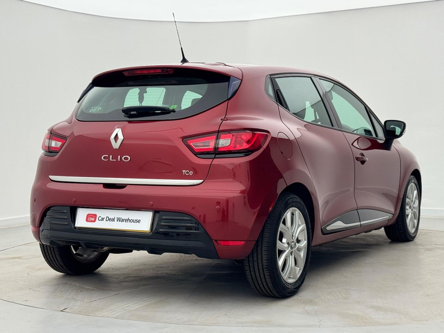 Used Renault Clio 2016 for sale - 76673418: Photo 8