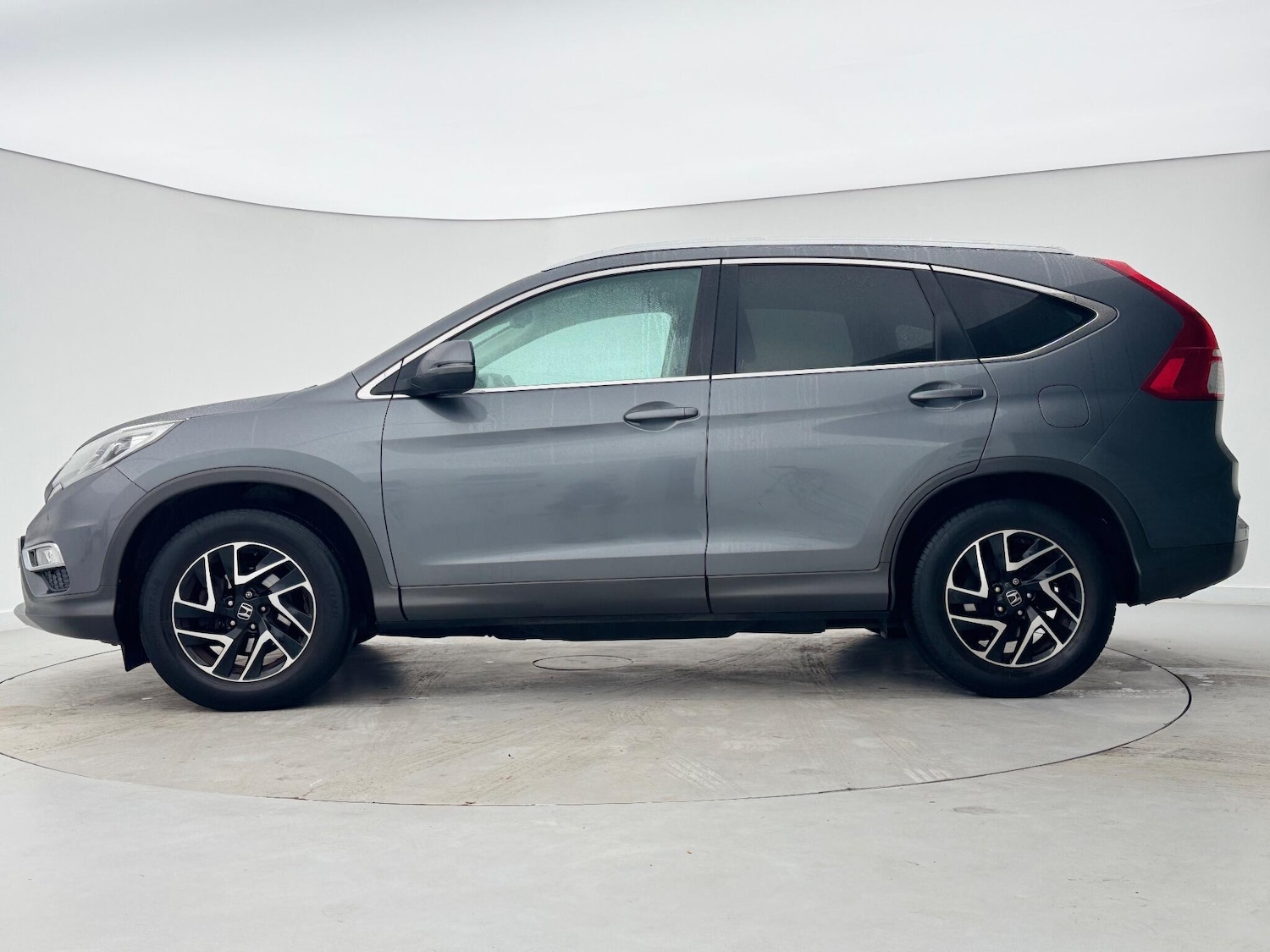 Used Honda CR-V 2017 for sale - 77045619: Photo 6