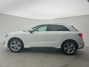 Used Audi Q3 2021 for sale - 76274160: Photo