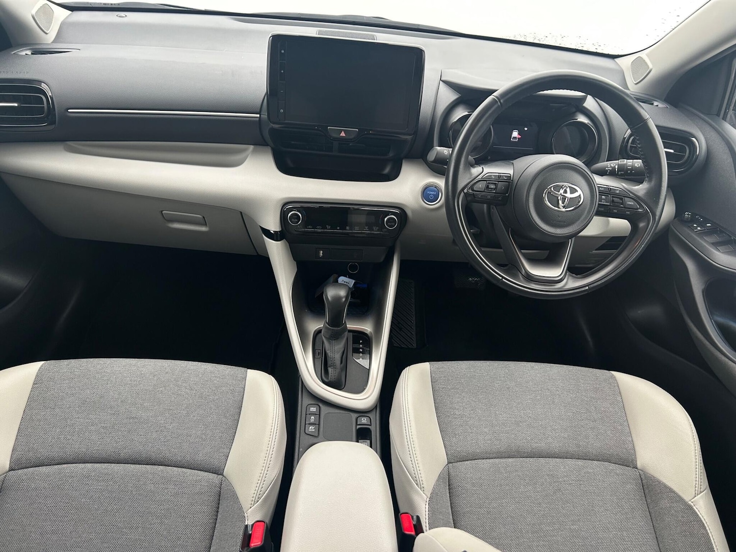 Used Toyota Yaris 2022 for sale - 76674818: Photo 9