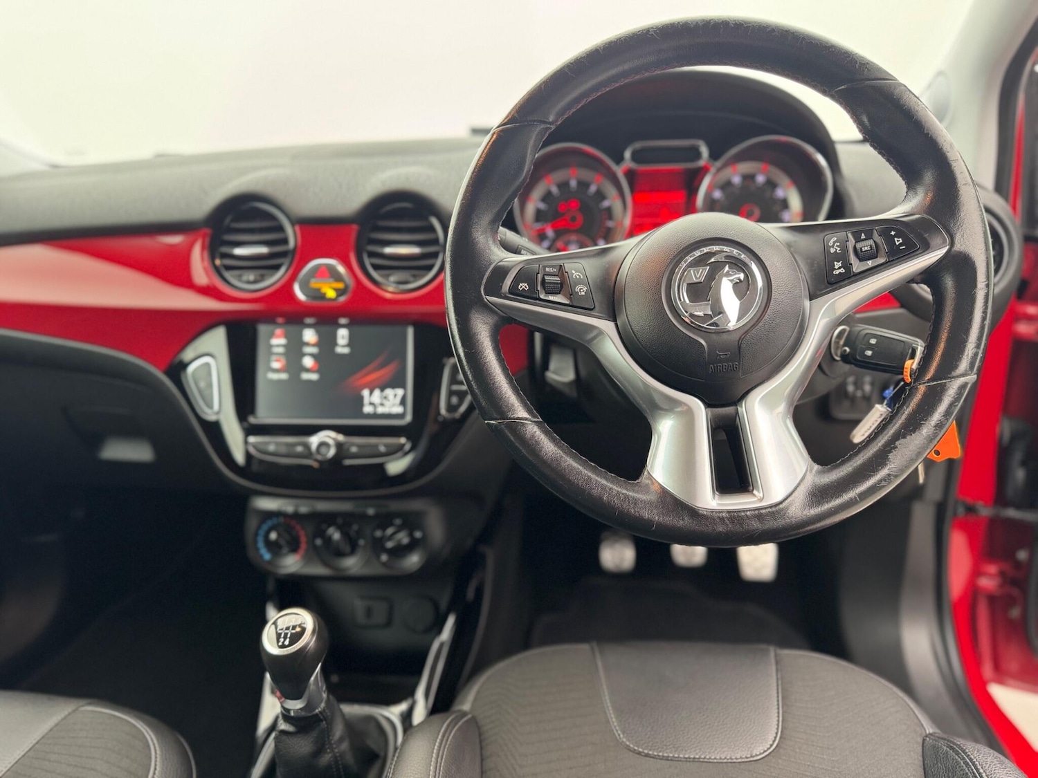 Used Vauxhall ADAM 2016 for sale - 76807362: Photo 9