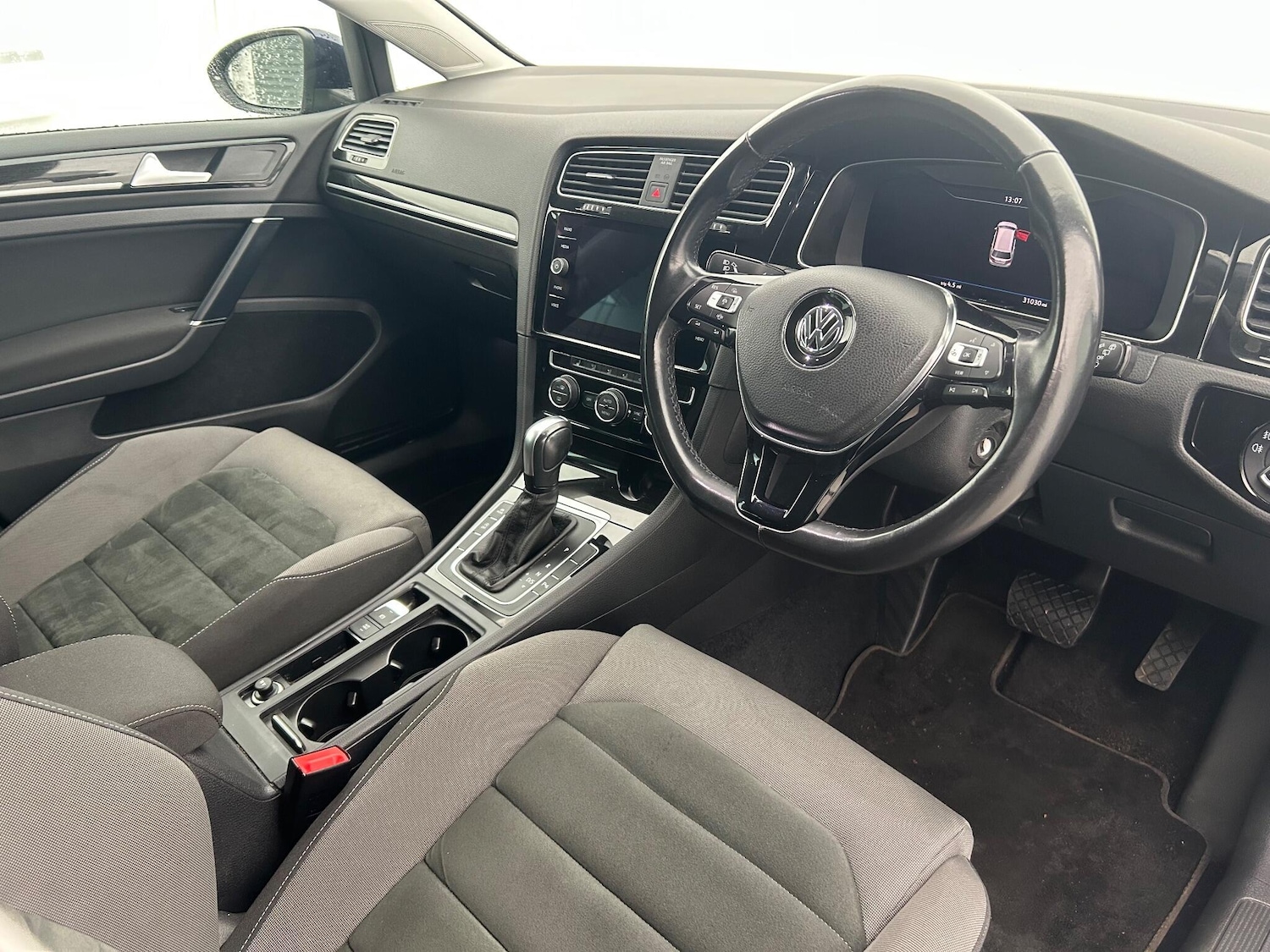 Used Volkswagen Golf 2020 for sale - 76891998: Photo 10