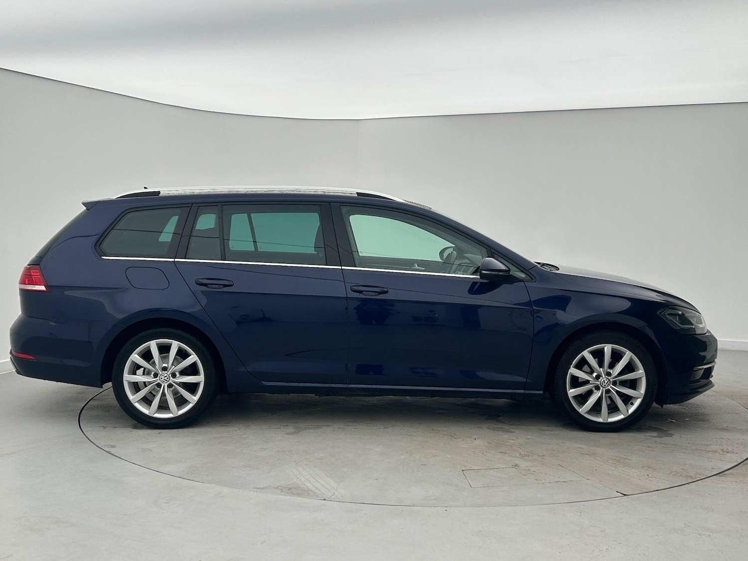 Used Volkswagen Golf 2020 for sale - 76891998: Photo 7