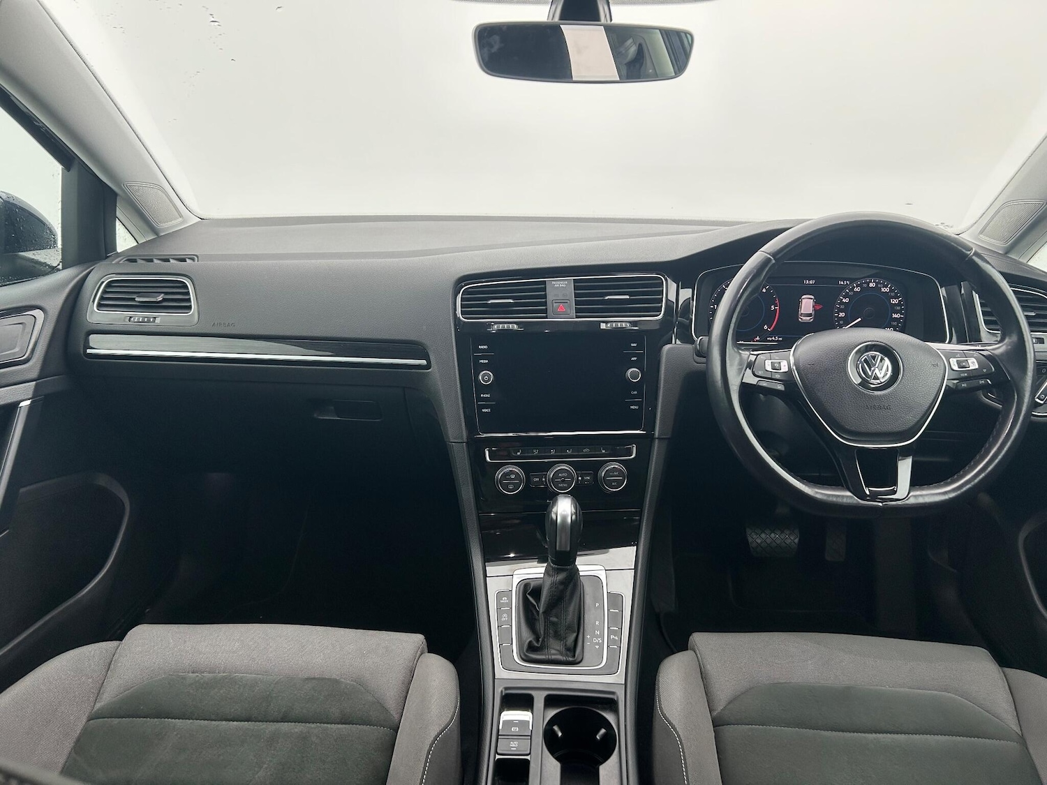 Used Volkswagen Golf 2020 for sale - 76891998: Photo 8